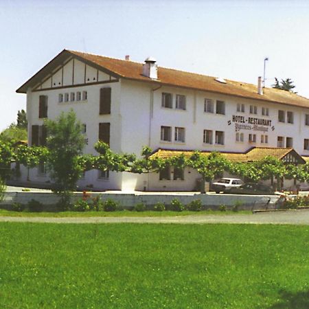 Hotel Pyrenees Atlantique Saint-Pée-sur-Nivelle Exteriér fotografie
