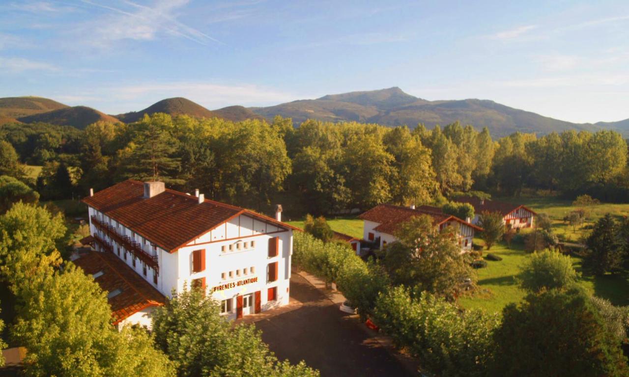 Hotel Pyrenees Atlantique Saint-Pée-sur-Nivelle Exteriér fotografie
