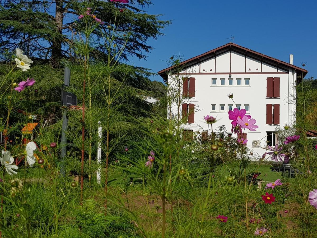 Hotel Pyrenees Atlantique Saint-Pée-sur-Nivelle Exteriér fotografie