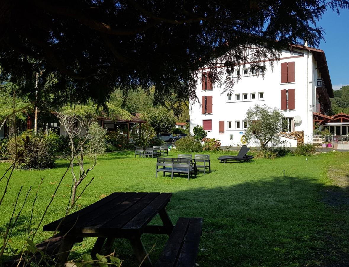 Hotel Pyrenees Atlantique Saint-Pée-sur-Nivelle Exteriér fotografie