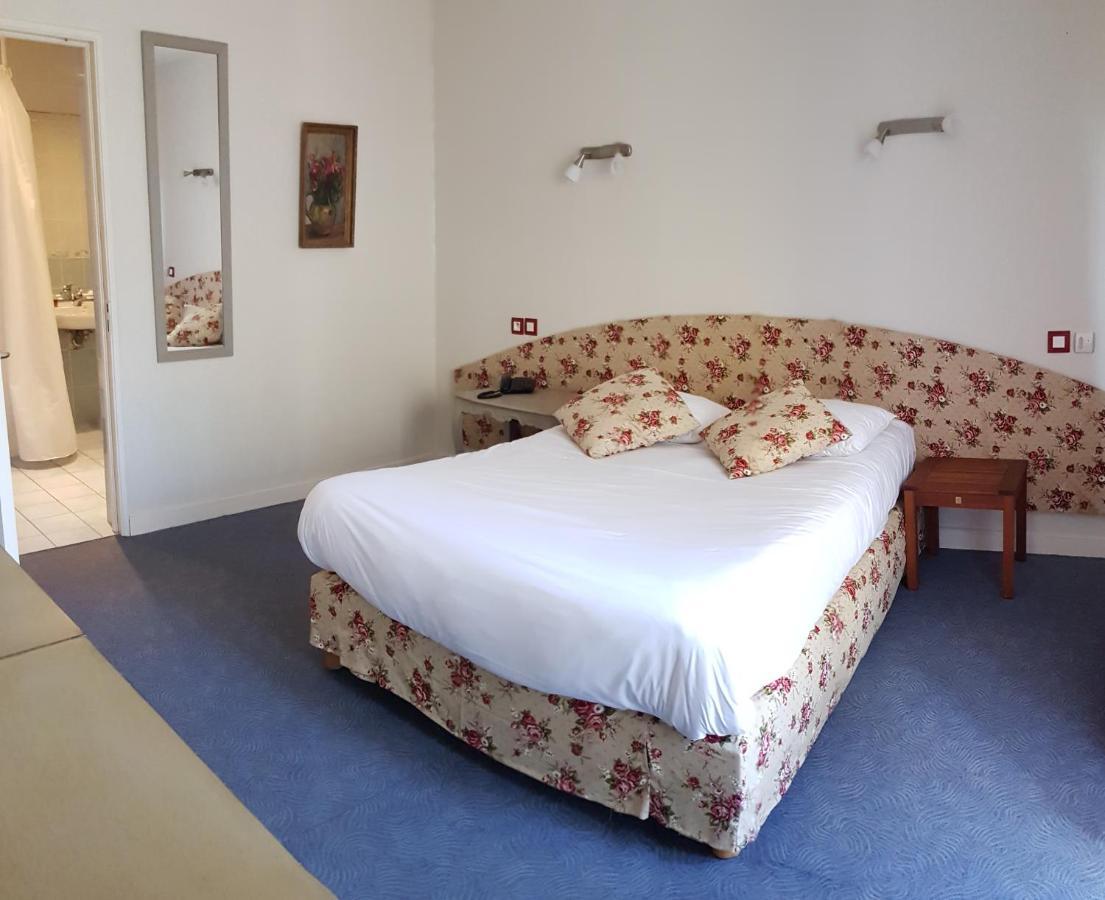 Hotel Pyrenees Atlantique Saint-Pée-sur-Nivelle Exteriér fotografie